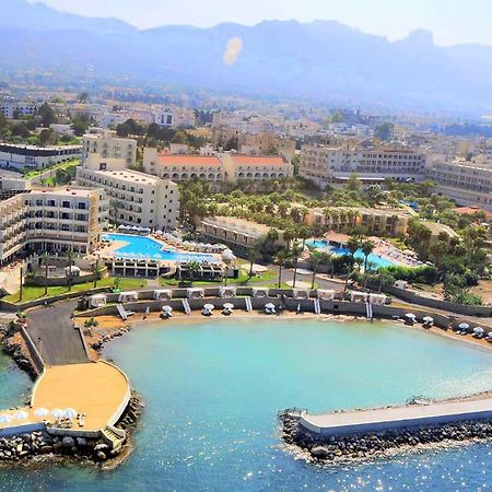 Oscar Beachfront Resort & Spa & Casino Kyrenia  Eksteriør billede