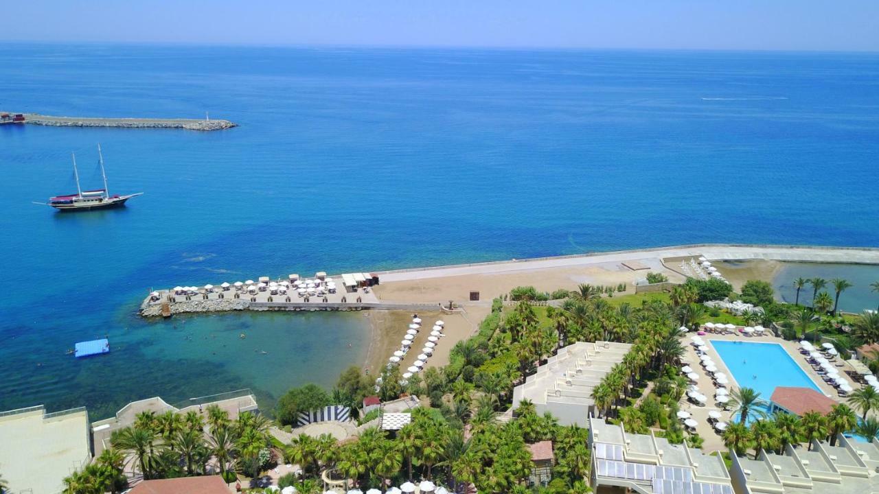 Oscar Beachfront Resort & Spa & Casino Kyrenia  Eksteriør billede